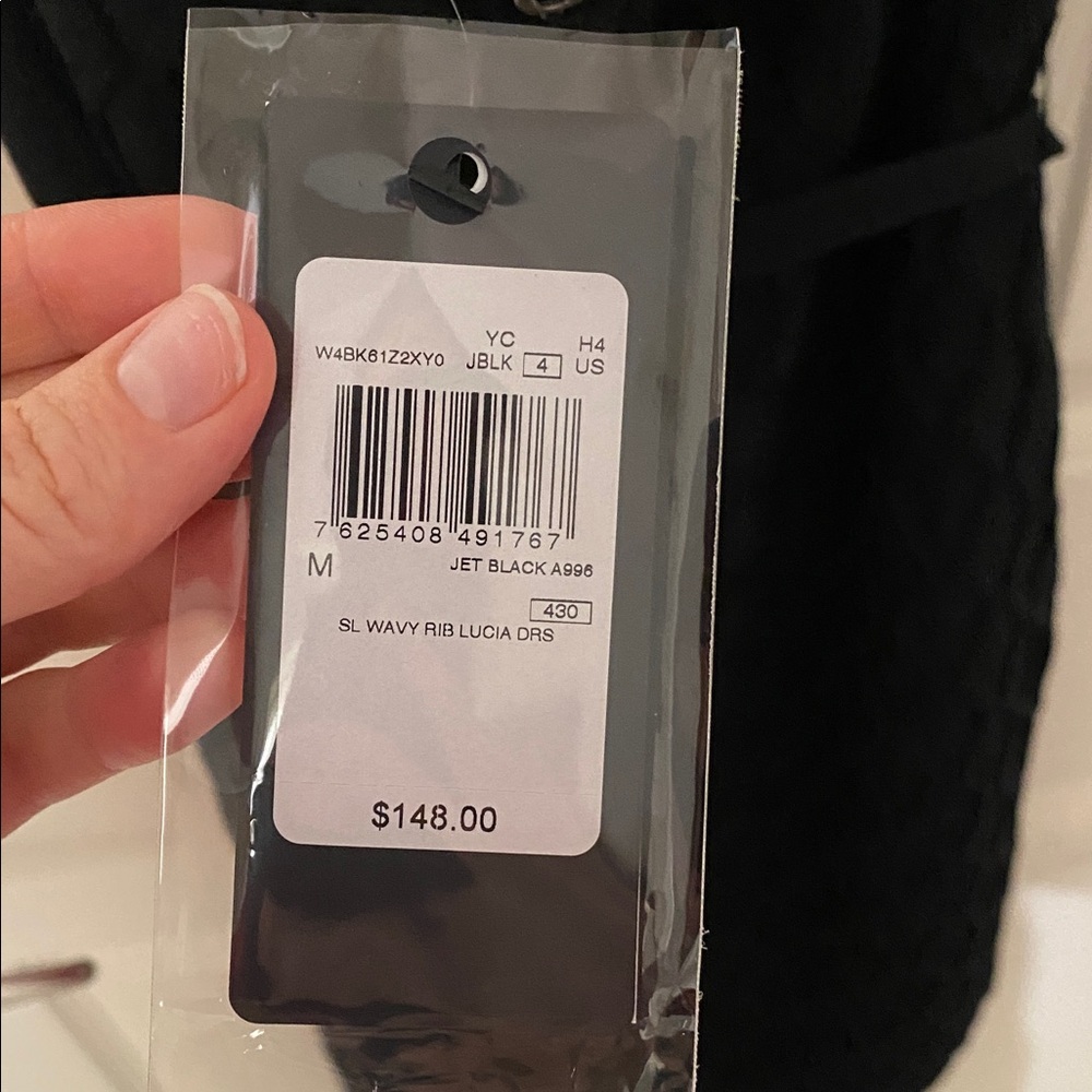 NWT Guess dress - Picture 5 of 5